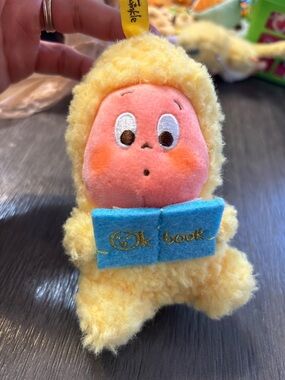 POP MART We are Twinkle Twinkle Series Plush Pendant - Little Star